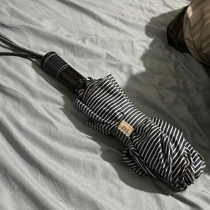 GAP Classic Umbrella, Navy/Wht stripe